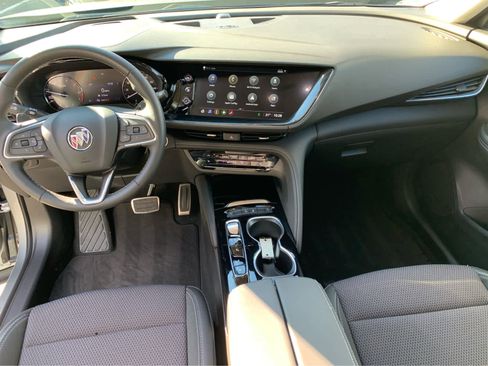 Used 2023 Buick Envision Preferred image 10