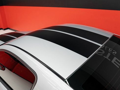 Used 2013 Ford Mustang Shelby GT500 RWD image 27