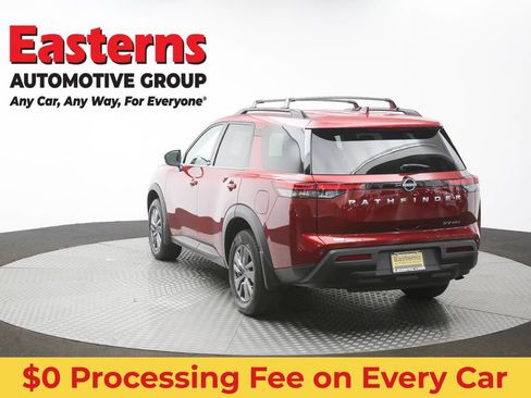 Used 2024 Nissan Pathfinder SV AWD/4WD image 67