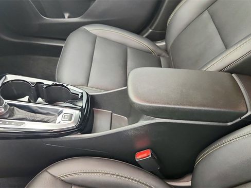 Used 2024 Chevrolet Trax ACTIV w/ Driver Confidence Package image 20