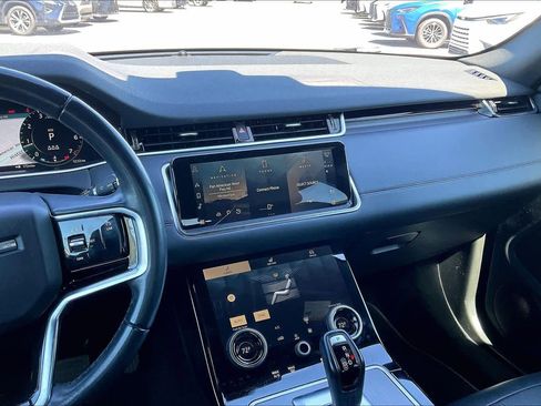 Used 2021 Land Rover Range Rover Evoque SE image 7