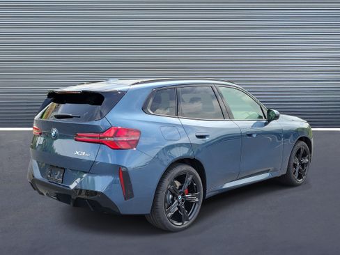 New 2026 BMW X3 xDrive30i w/ Premium Package AWD/4WD image 3