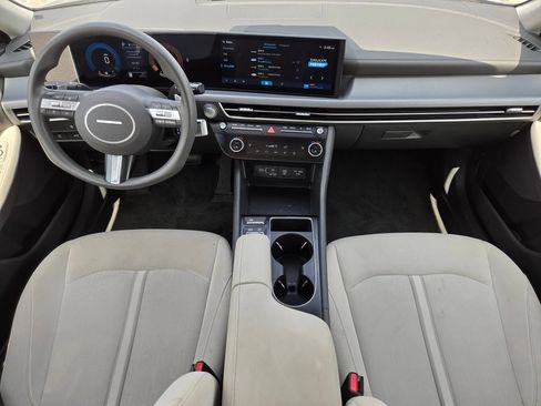 Used 2025 Hyundai Sonata SEL FWD image 27