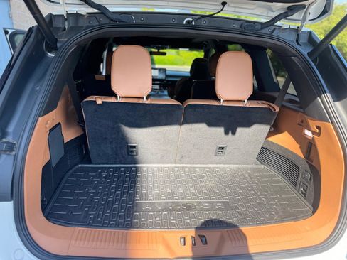 Used 2022 Lincoln Aviator Black Label w/ Dynamic Handling Package image 36