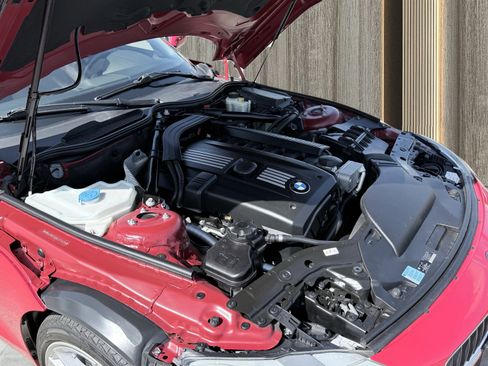 Used 2010 BMW Z4 sDrive30i w/ Premium Pkg image 21