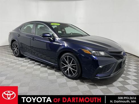 Certified 2021 Toyota Camry SE w/ Cold Weather Package FWD image 1