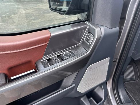 Used 2023 Ford F150 Lariat AWD/4WD image 15