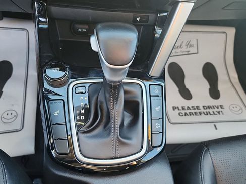 Used 2021 Kia Seltos EX image 11