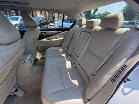 Used 2014 INFINITI Q50 Premium w/ Navigation Package AWD/4WD image 16