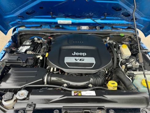 Used 2016 Jeep Wrangler Unlimited Sport AWD/4WD image 27