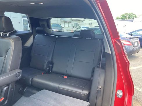 Used 2021 Chevrolet Traverse RS AWD/4WD image 20