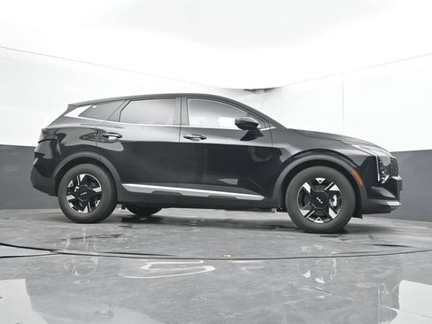 Used 2026 Kia Sportage LX FWD image 41
