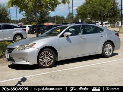 Used 2013 Lexus ES 350 w/ Luxury Pkg