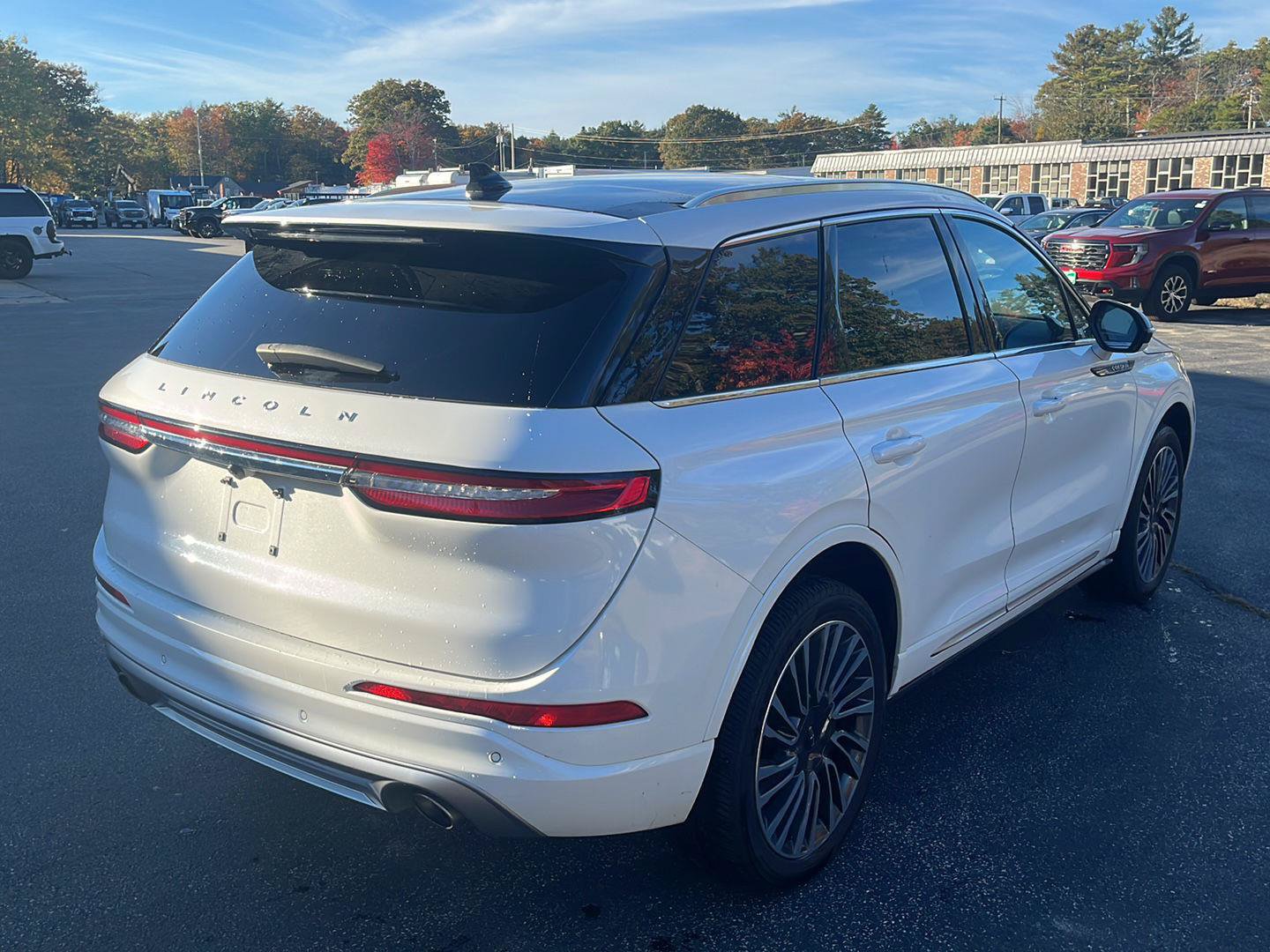 Used 2020 Lincoln Corsair Reserve w/ Appearance Package AWD/4WD image 37