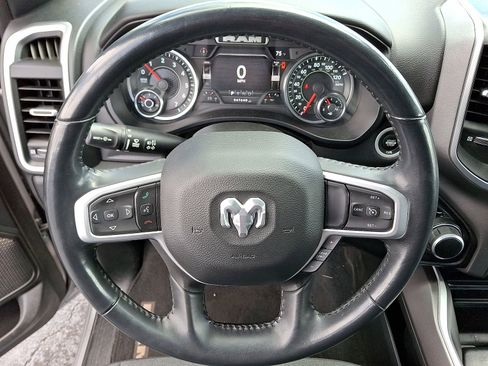Used 2022 RAM 1500 Big Horn AWD/4WD image 32