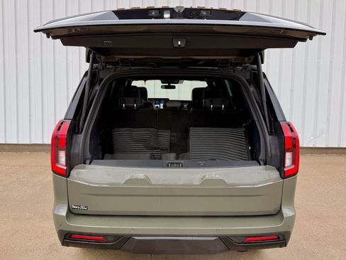 Used 2025 Ford Expedition Tremor image 20