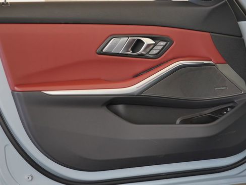 New 2026 BMW 330i Sedan w/ M Sport Package RWD image 9