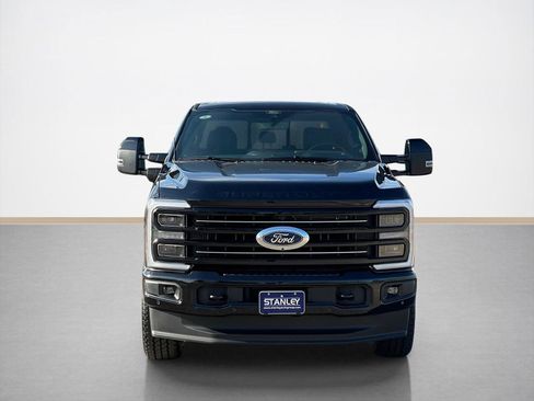 New 2026 Ford F250 Platinum AWD/4WD image 2