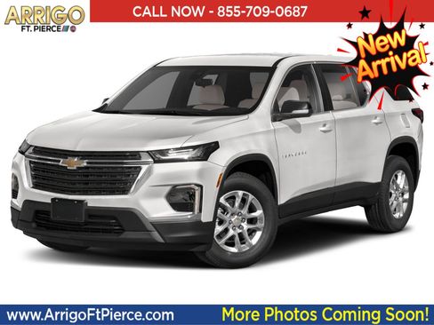 Used 2023 Chevrolet Traverse LT w/ LPO, Floor Liner Package image 1