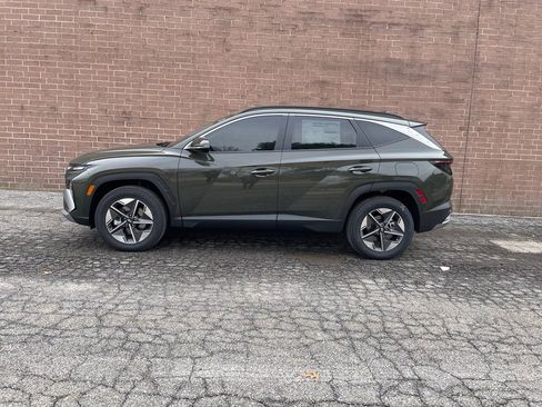 New 2026 Hyundai Tucson SEL image 2