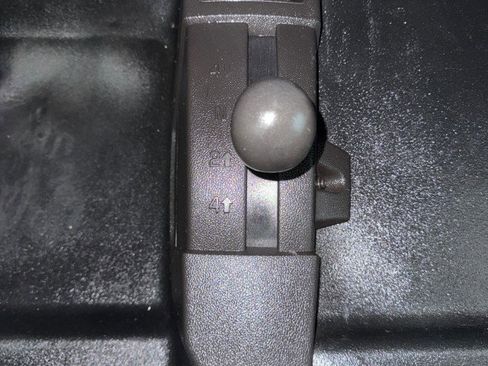 Used 2016 GMC Sierra 3500 4x4 Crew Cab w/ Sierra Convenience Package image 21