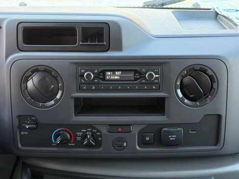 New 2024 Ford E-450 and Econoline 450 Super Duty w/ Power Windows & Locks Group image 19