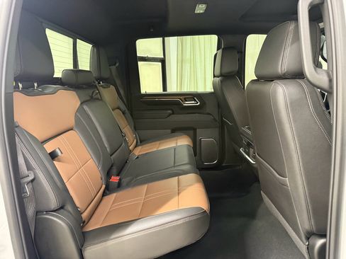 Certified 2024 Chevrolet Silverado 2500 High Country AWD/4WD image 21