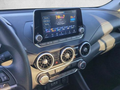 Used 2025 Nissan Sentra SV image 14