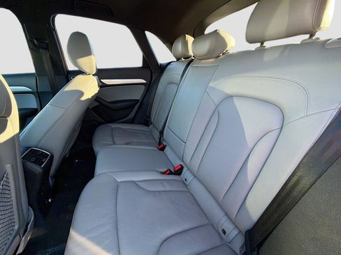 Used 2018 Audi Q3 2.0T Premium image 20