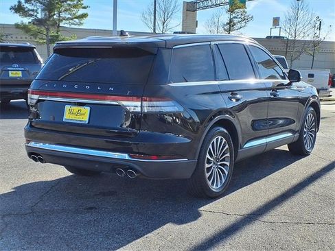 Certified 2020 Lincoln Aviator Reserve w/ Elements Package Plus image 2