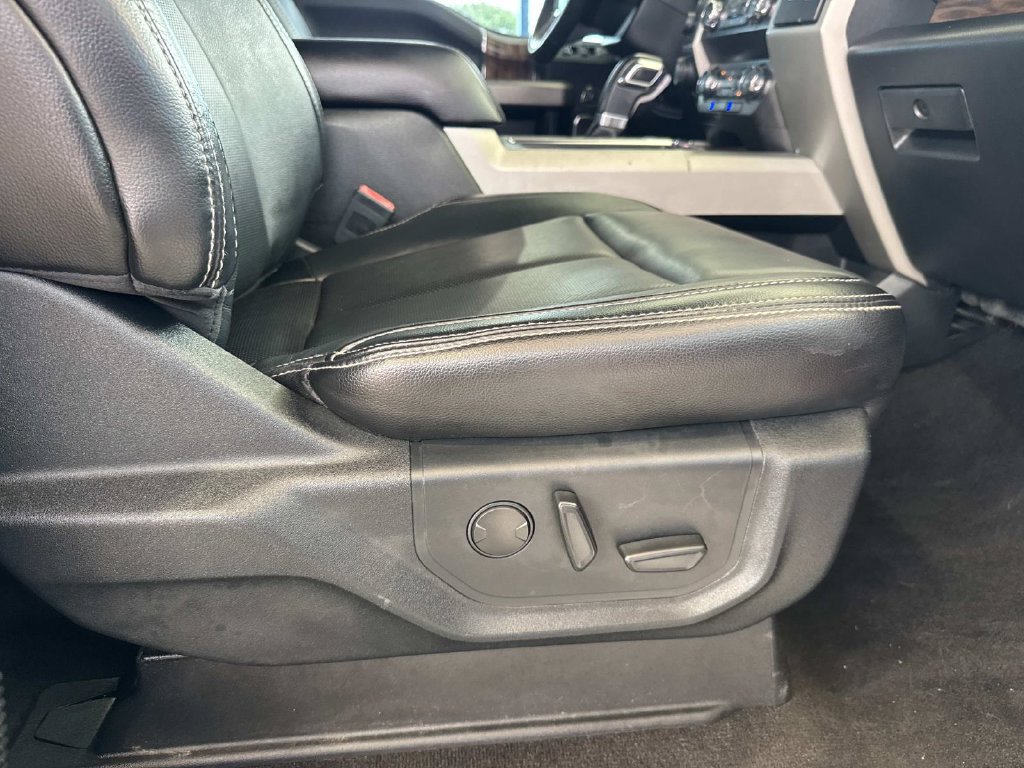 Used 2019 Ford F150 Lariat AWD/4WD image 13