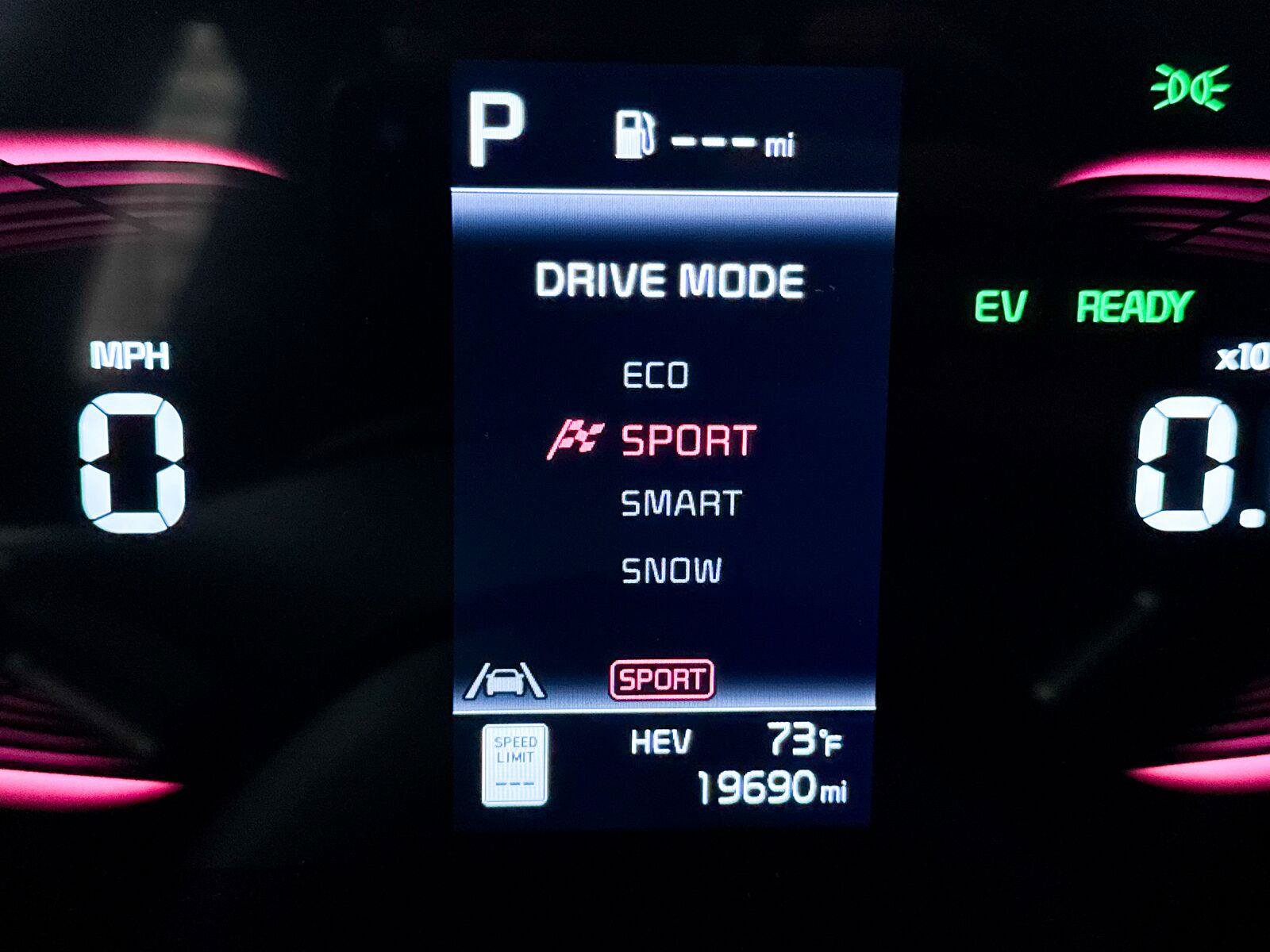 Used 2025 Kia Sportage X-Line AWD/4WD image 10