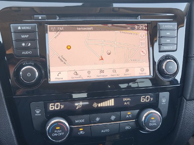 Used 2020 Nissan Rogue SL AWD/4WD image 17