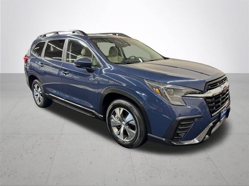 Used 2025 Subaru Ascent Premium AWD/4WD image 10