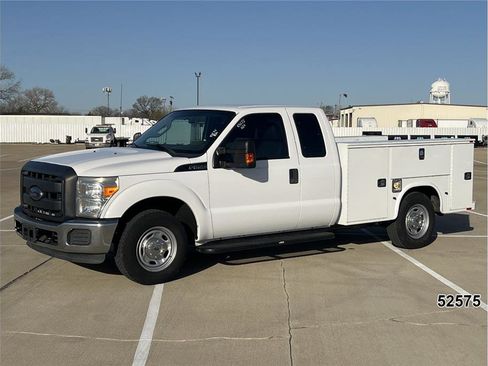 Used 2016 Ford F250 XL w/ Power Equipment Group image 1