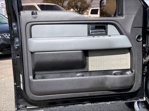 Used 2012 Ford F150 XLT w/ XLT Chrome Pkg image 16