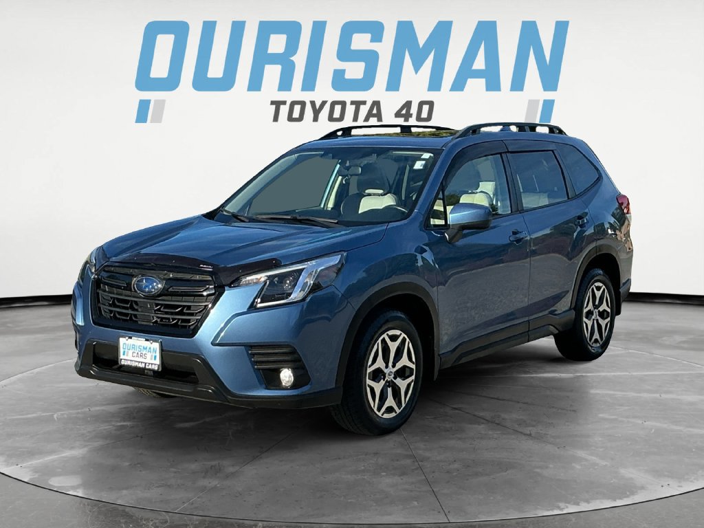 Used 2022 Subaru Forester Premium AWD/4WD image 3