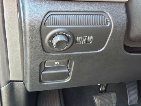 New 2026 Jeep Grand Wagoneer Limited AWD/4WD image 31