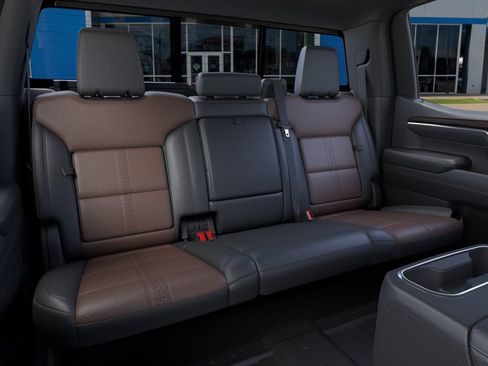 New 2026 Chevrolet Silverado 1500 High Country AWD/4WD image 17