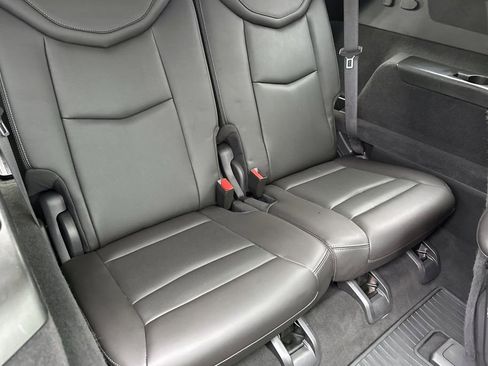 Used 2023 Cadillac XT6 Sport image 16