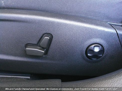 Used 2021 Dodge Charger SXT w/ Blacktop Package image 13