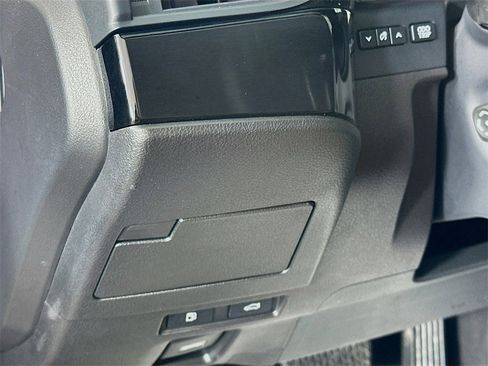 Used 2024 Lexus ES 350 w/ Premium Package image 12