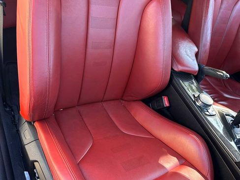 Used 2016 BMW M4 Coupe image 13