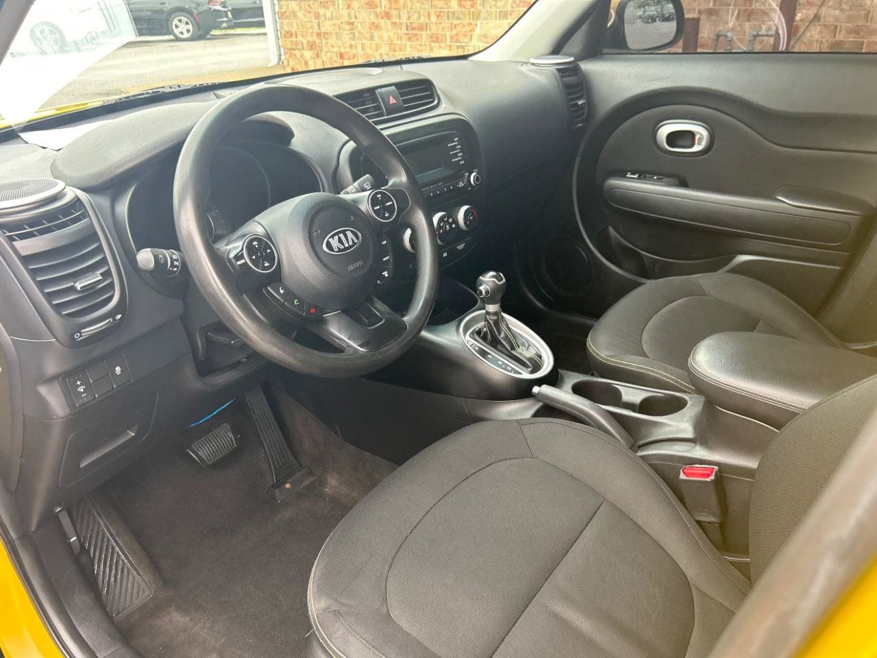 Used 2014 Kia Soul + FWD image 16