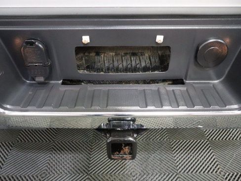 Used 2018 Chevrolet Silverado 1500 LT w/ Texas Edition RWD image 27
