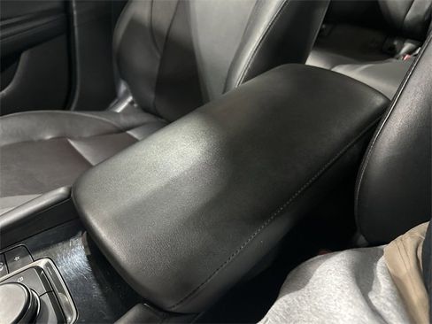 Used 2019 MAZDA MAZDA3 Sedan w/ Premium Package image 26