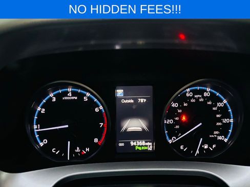 Used 2018 Toyota RAV4 XLE image 20