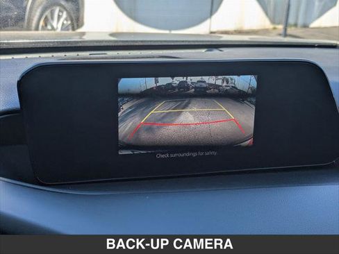 Used 2023 MAZDA MAZDA3 s FWD image 15