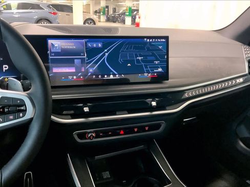 New 2026 BMW X5 xDrive40i w/ M Sport Package image 6