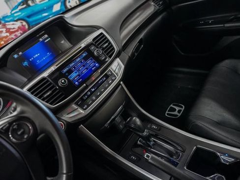 Used 2015 Honda Accord EX-L image 7